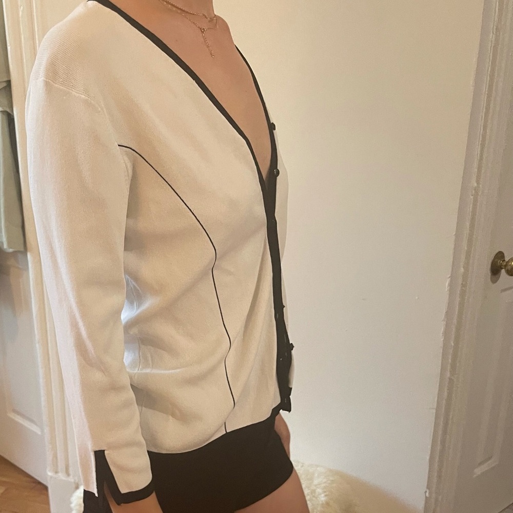 Vintage Shego’s White + Black Trim 3/4 Sleeve V Neck Cardigan Sweater Fit S M L - Picture 13 of 16
